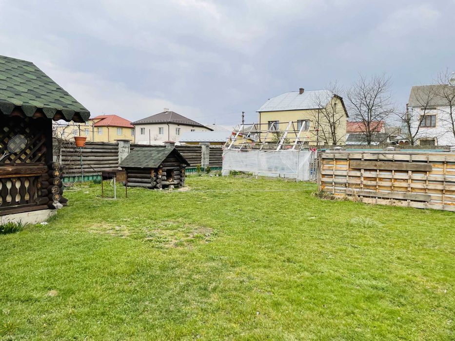 продаж будинку Кам,янка Бузька ЛЬвівська!