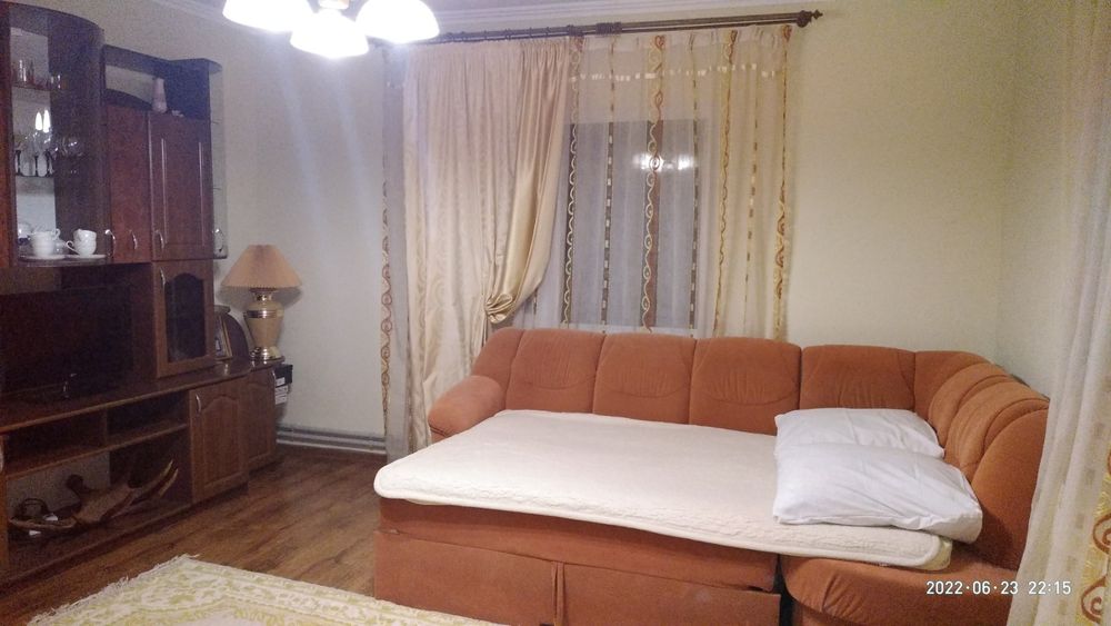 Садиба Під Скелею