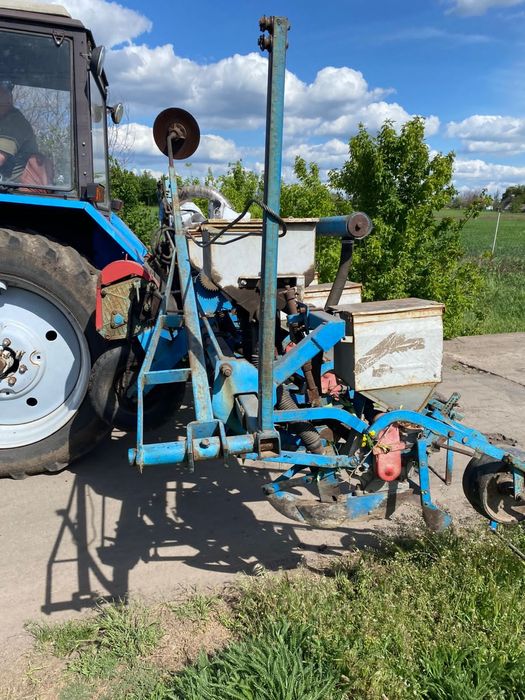 Сівалка СУПН навісна 8 рядна