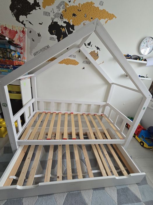Łóżko dziecięce domek