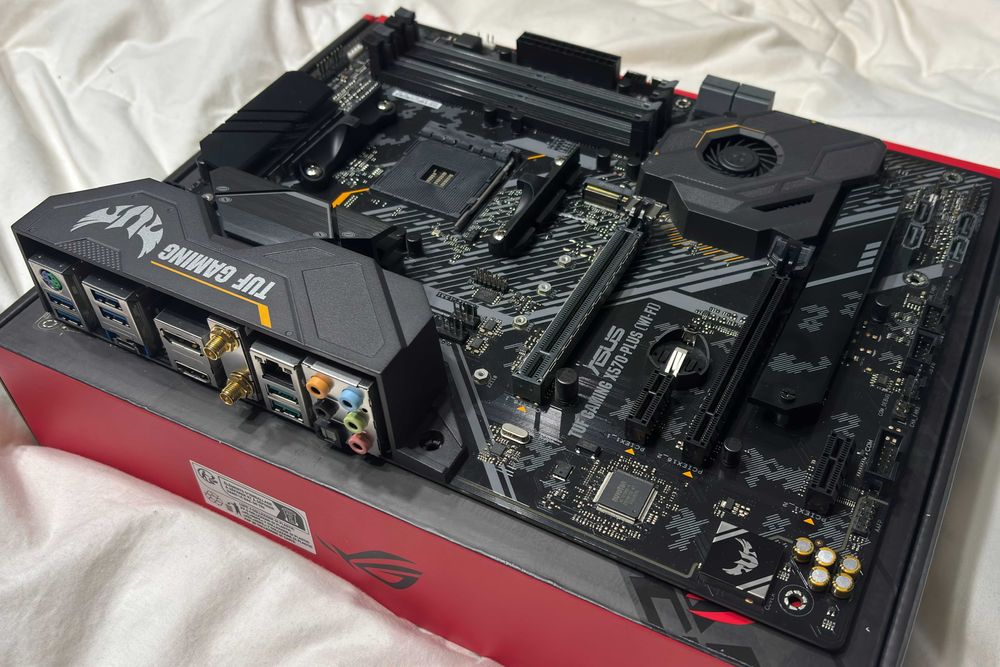X570 Asus Tuf Wifi Plus I