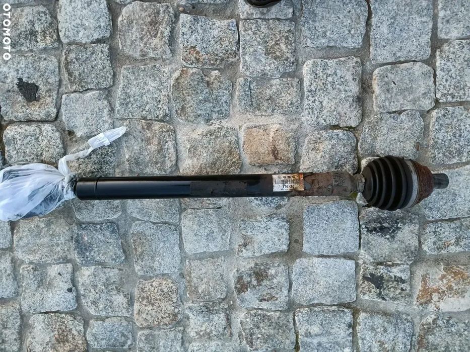 Półoś prawa Skoda Octavia Seat Leon Audi A3 VW Caddy Golf 1K0407272DN