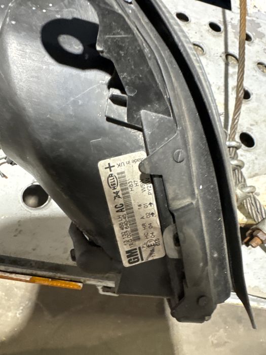 Lampa lewy przod opel astra g