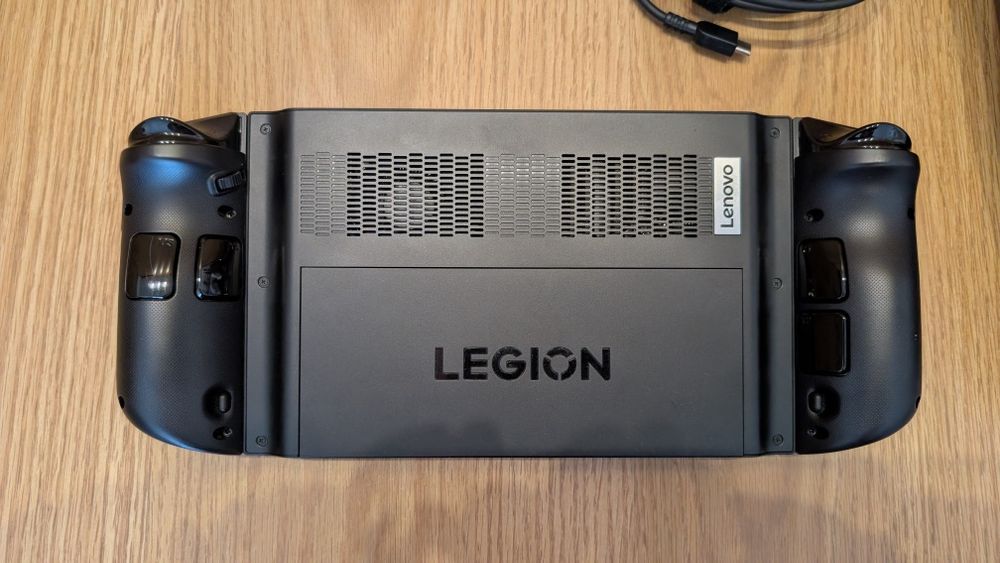Lenovo Legion Go 1TB + 512gb cartão sd