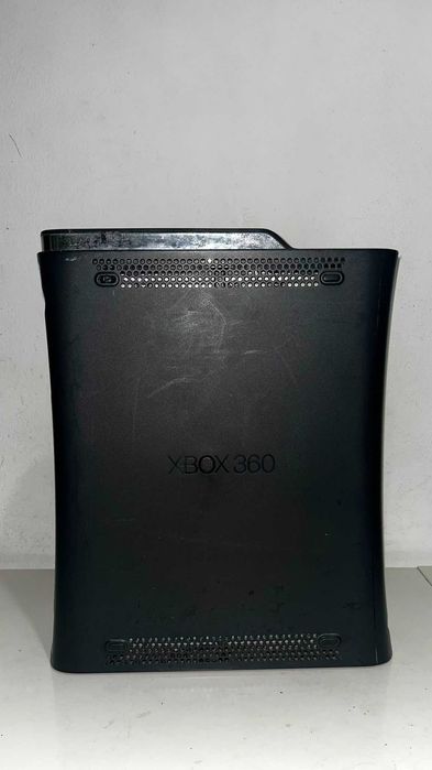 Xbox 360 120GB em Ótimo estado - Totalmente Funcional