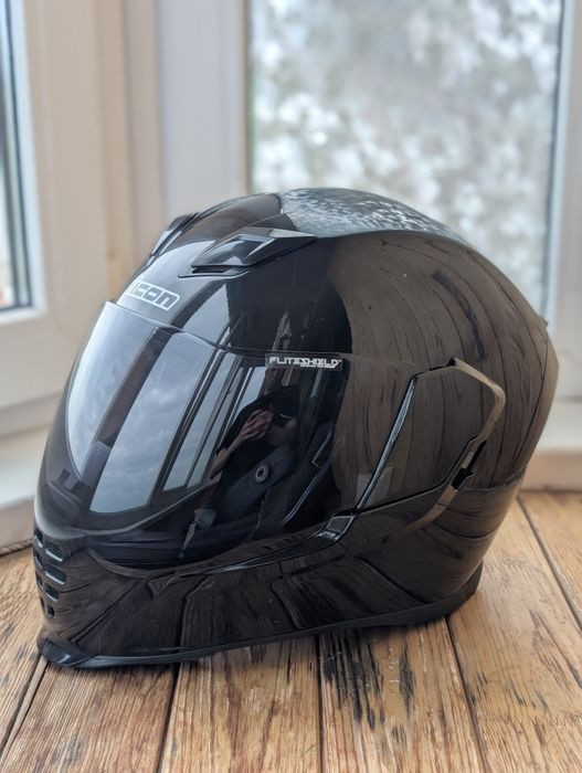 Мотошлем Icon Airflate (L-XL) (agv shoei ruroc hjc shark nolan xlite ls2 mt)