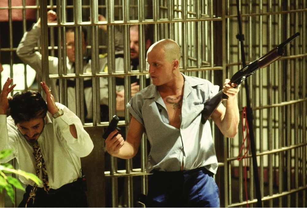 ASSASSINOS NATO (Oliver Stone) Woody Harrelson/Juliette Lewis/Tommy L