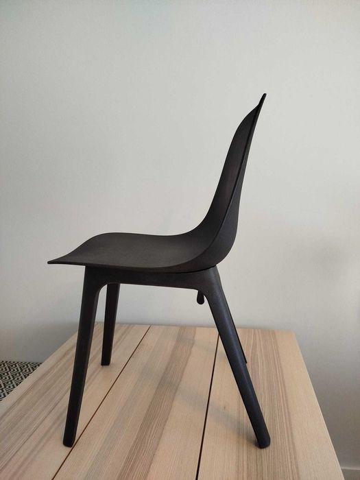 2 Cadeiras Pretas ODGER IKEA