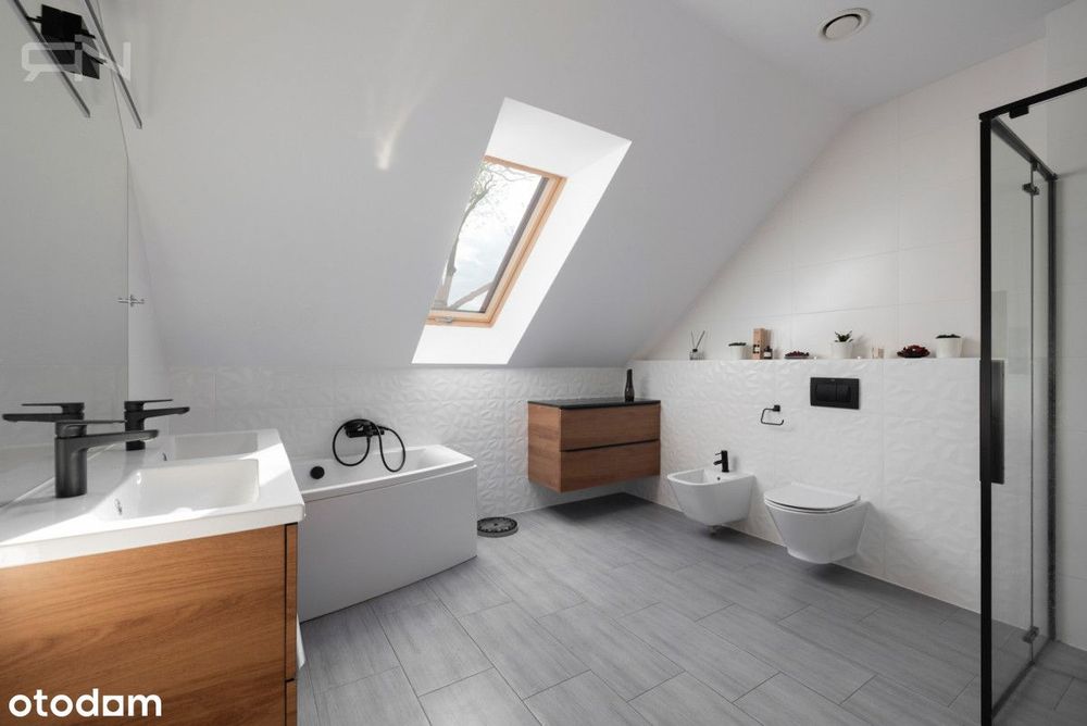Wolnostojący | 1200 m² działki | Garaż