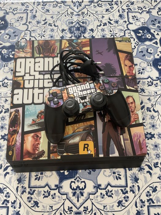 PS4 Slim personalizada