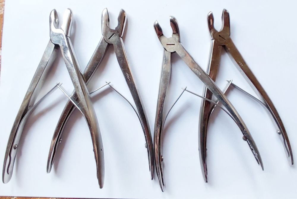 Щипцы кусачки костные .СССР.