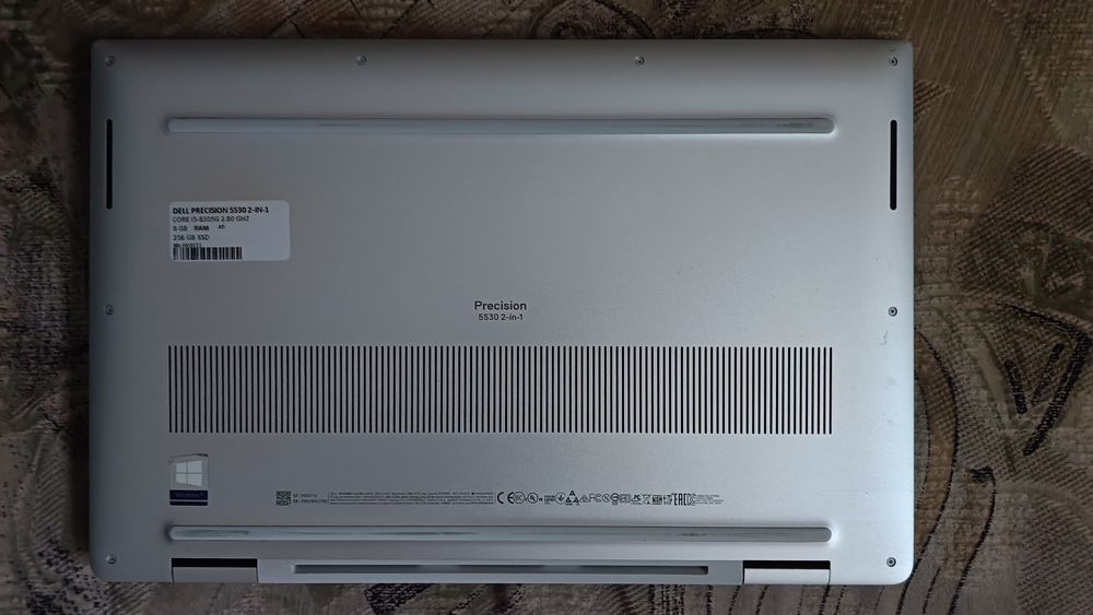 Продам игровой ноутбук Dell precision 5530 2 in 1