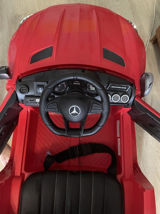 Детский электромобиль