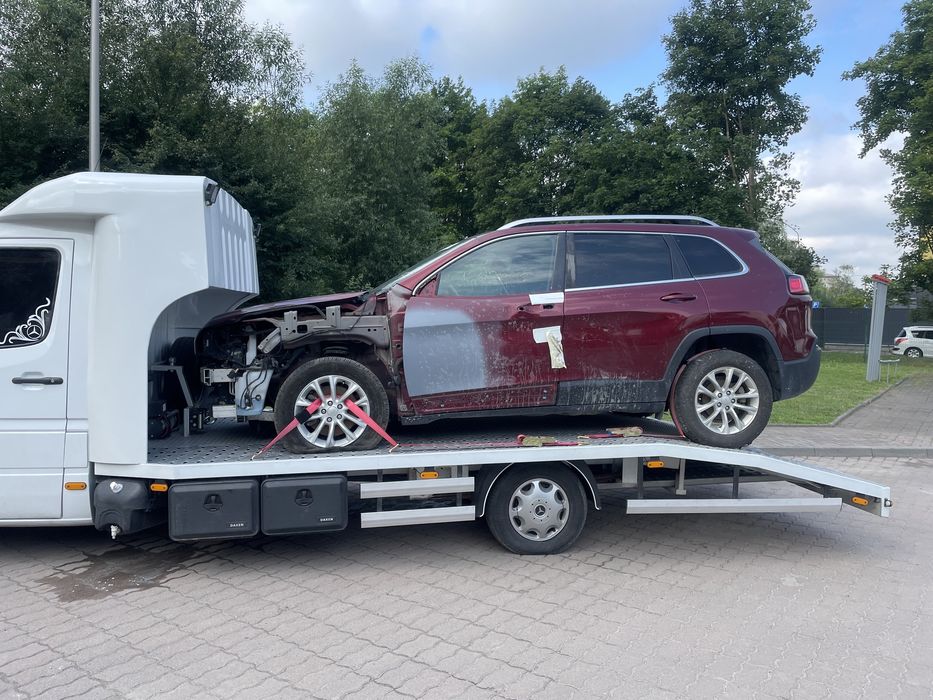 Евакуатор Ставище траса Е-95 24/7 попутный автовоз допомога при ДТП