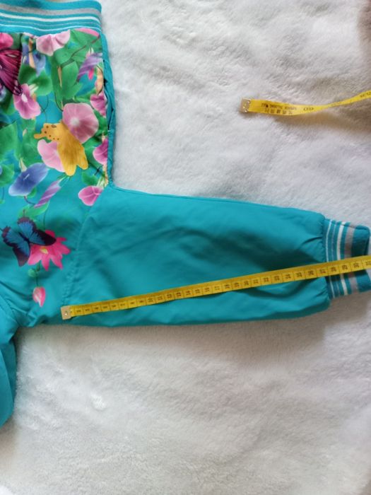 Обміняю Весняний комбінезон(двійка)для дівчинки