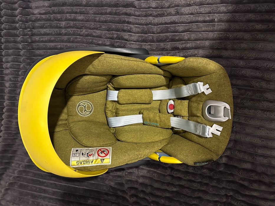 Автолюлька Cybex Cloud Z 2 +i size + адаптери