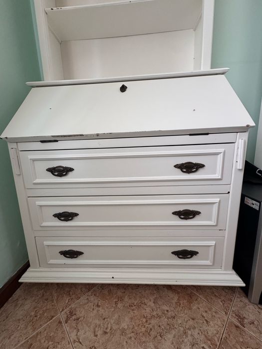 Secretária / Móvel Bureau Lacado em Branco com Estante