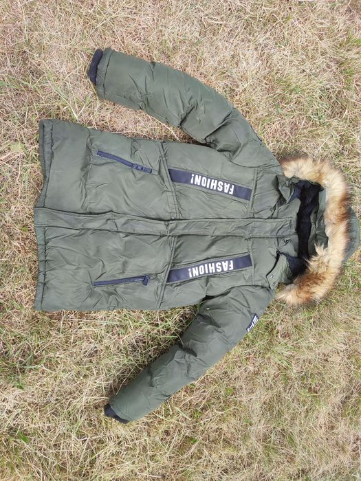 Куртка зимняя на мальчика 140-145