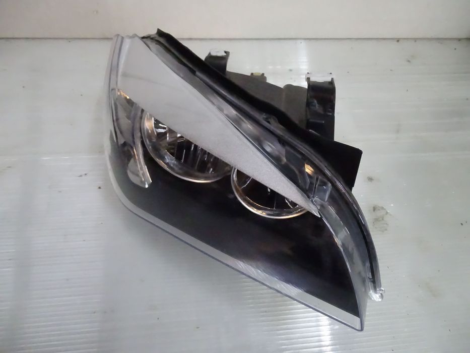 BMW X3 E84 Lampa lewy przód Europa