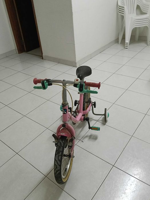 Bicicleta Unicórnio Decathlon BTWIN 14" (Estado Bom)