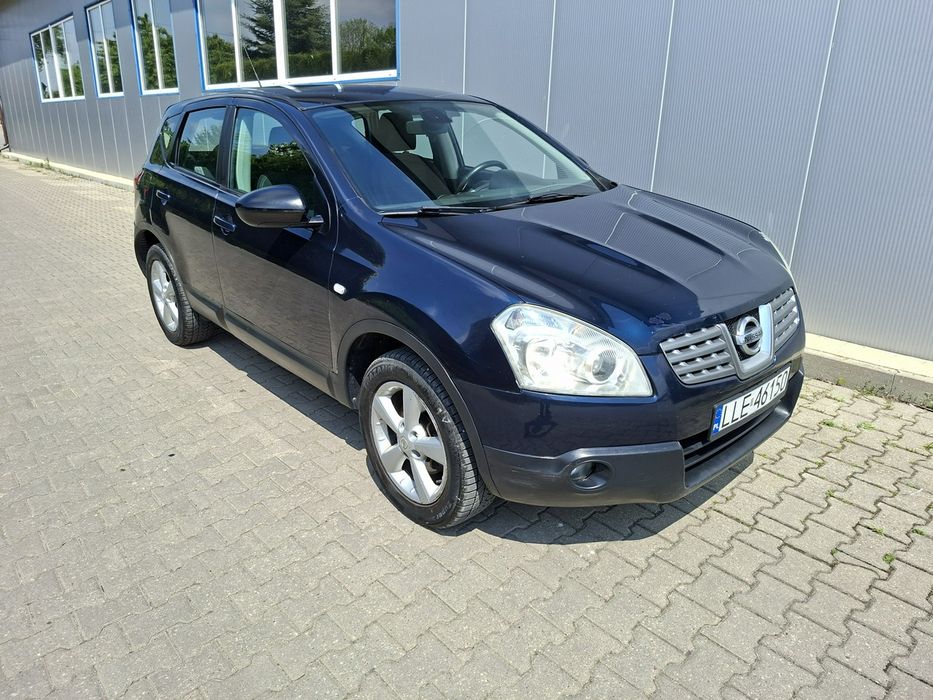 Nissan Qashqai 2.0 diesel napęd 4x4 wazne opłaty