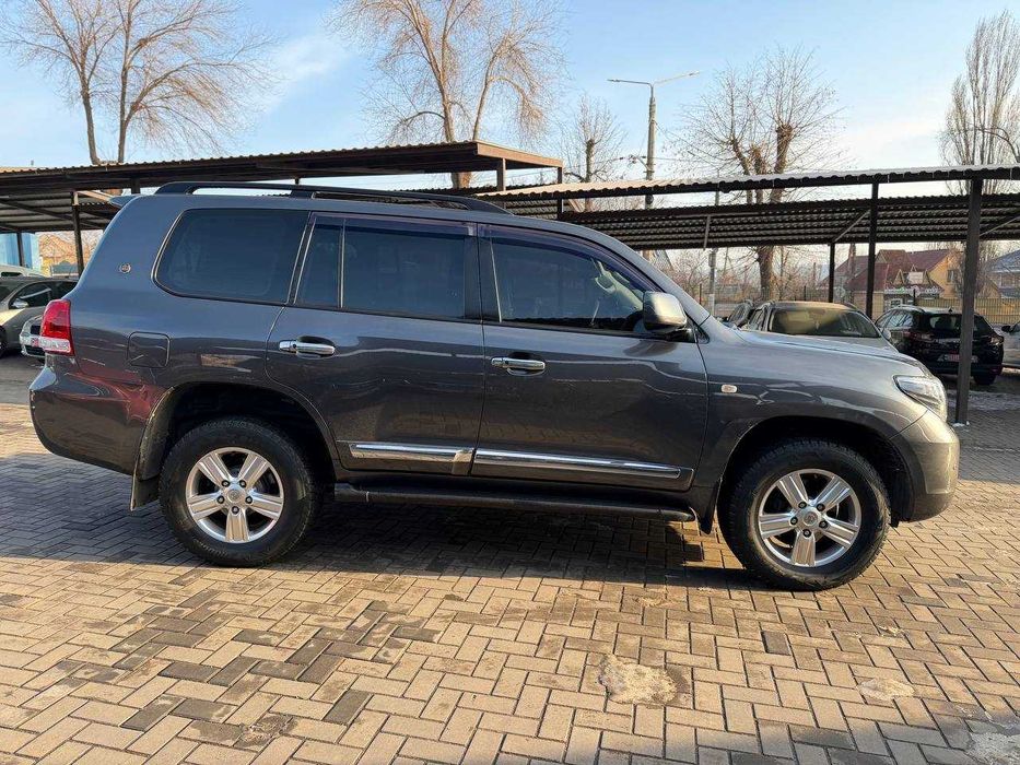 Toyota Land Cruiser 200 2007p