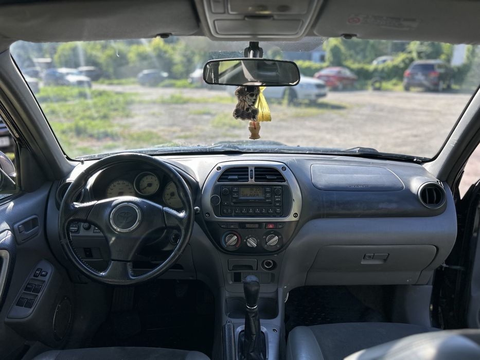 Продам Toyota RAV 4 2005  4x4