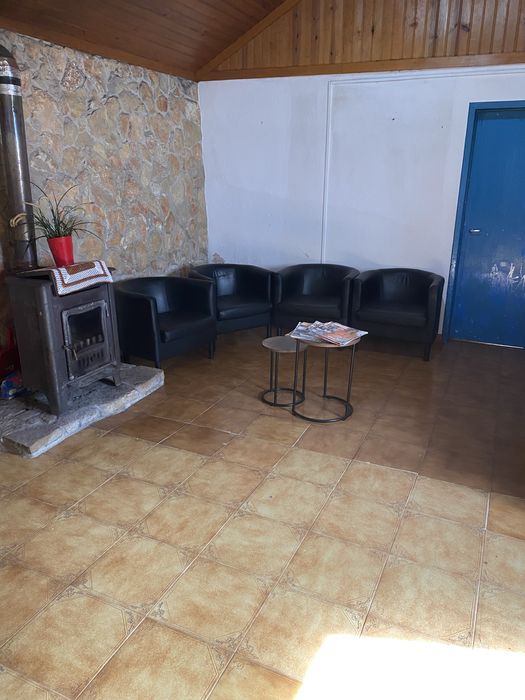 Lar  Residência familiar, bom ambiente. passamos factura.