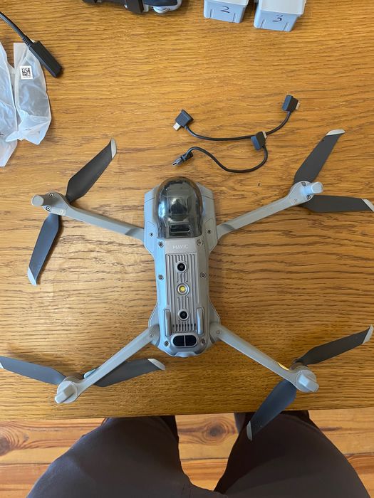 Dron DJI Marvic 2