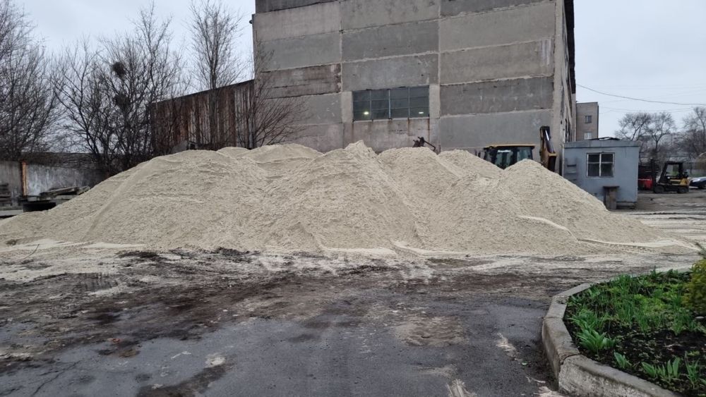 Продам Песок.Самосвывоз Запорожье.Возможно доставка