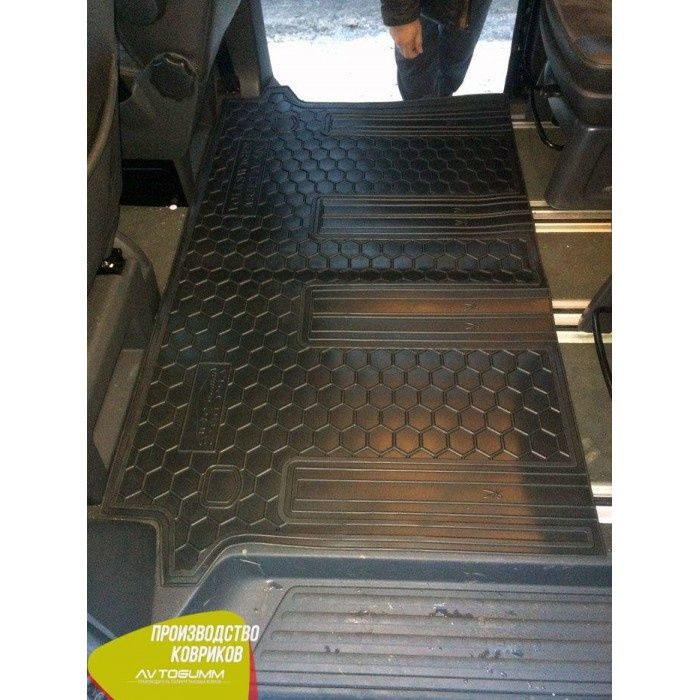 Коврики Volkswagen T5/T6 (transporter/Caravelle/Multivan) 1-2-3 ряд