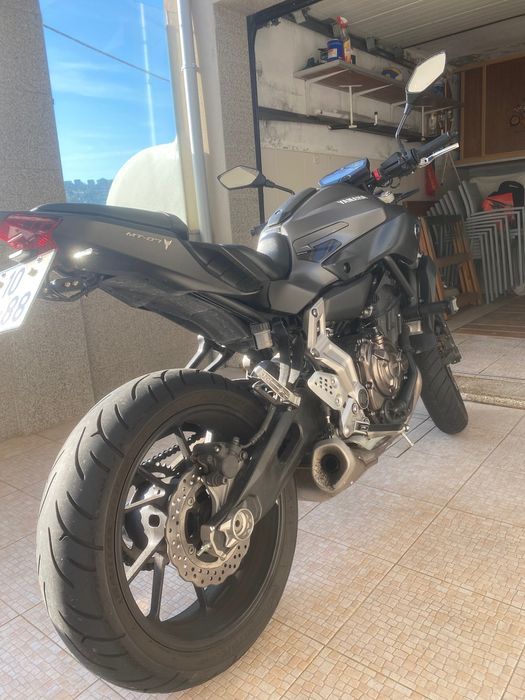 Vendo Yamaha MT07 como nova
