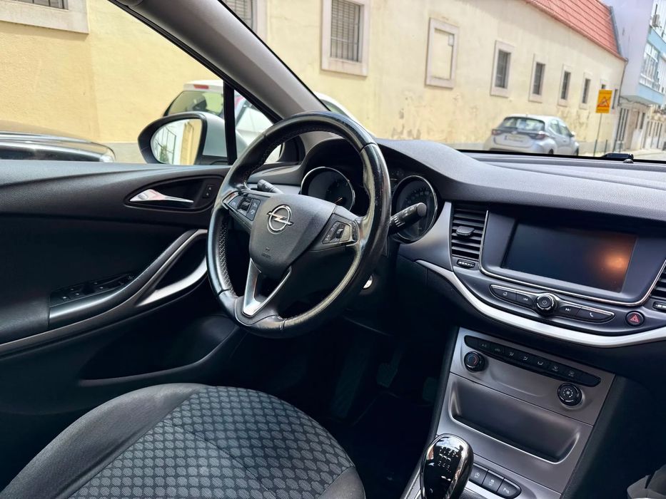 Opel Astra Sports Tourer