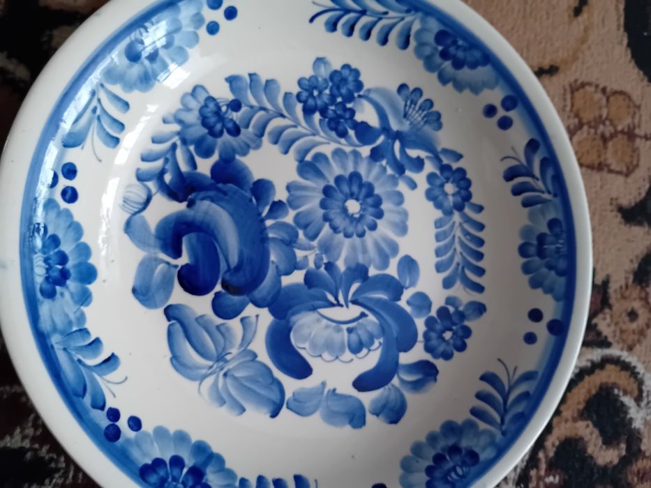 Włocławek ,Koło  miski talerz vintage gratis mleczni