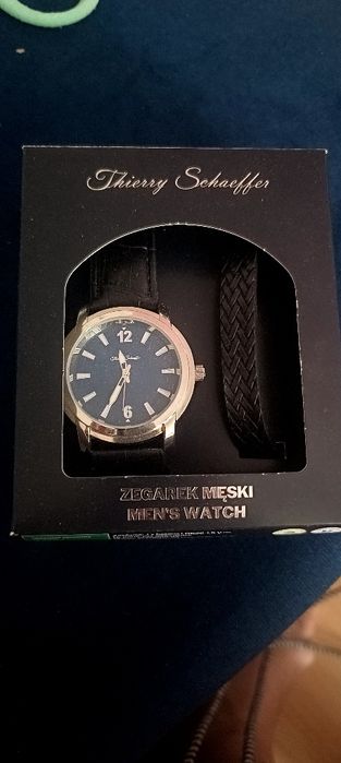 Nowy zegarek męski z bransoletką