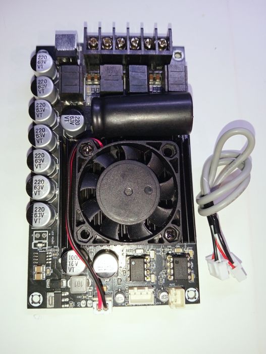 Підсилювач на TPA3255 2x300W