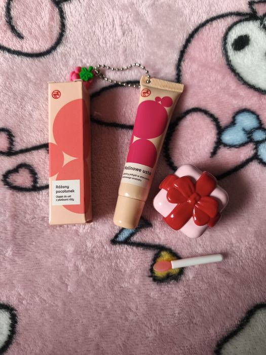Zestaw kosmetyków do ust Rossmann 3 sztuki NOWY