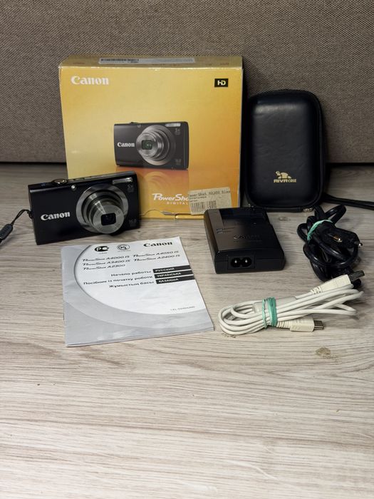 Цифровой фотоаппарат Canon A2300HD новый