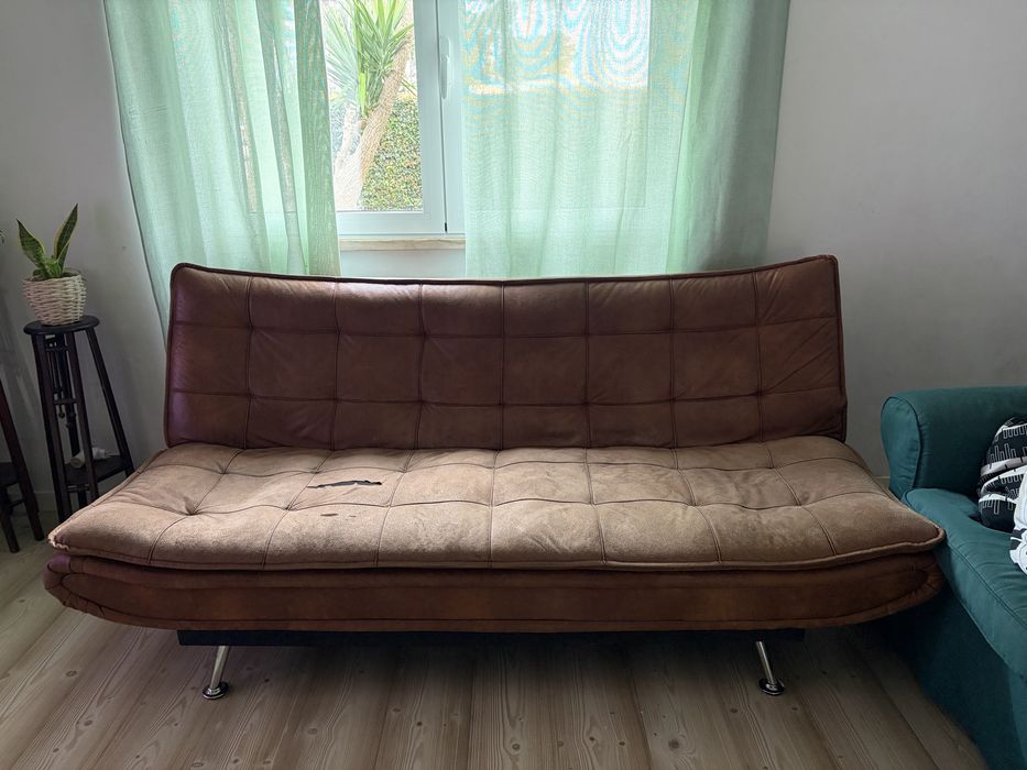 Sofá cama castanho