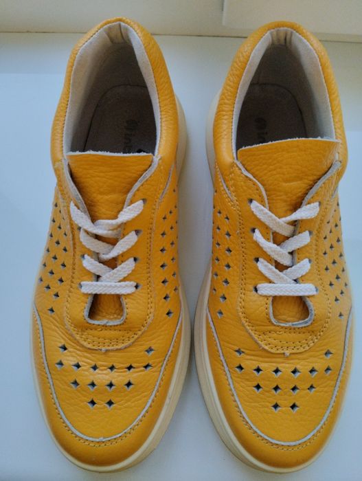 Жіночі шкіряні кросівки  Inblu  на широку ногу 41 розмір