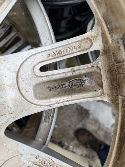 Jantes 20 Originais Land Rover Evoque e Velar em 5x108