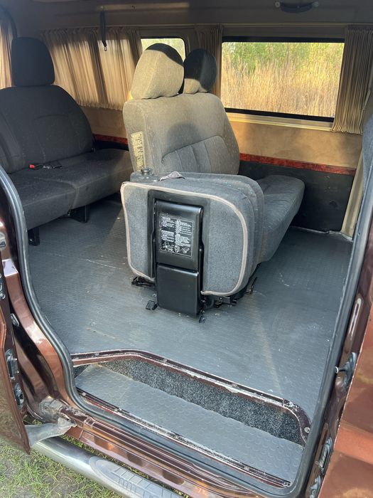 Продам  Hyundai H 1    2.5 дилель