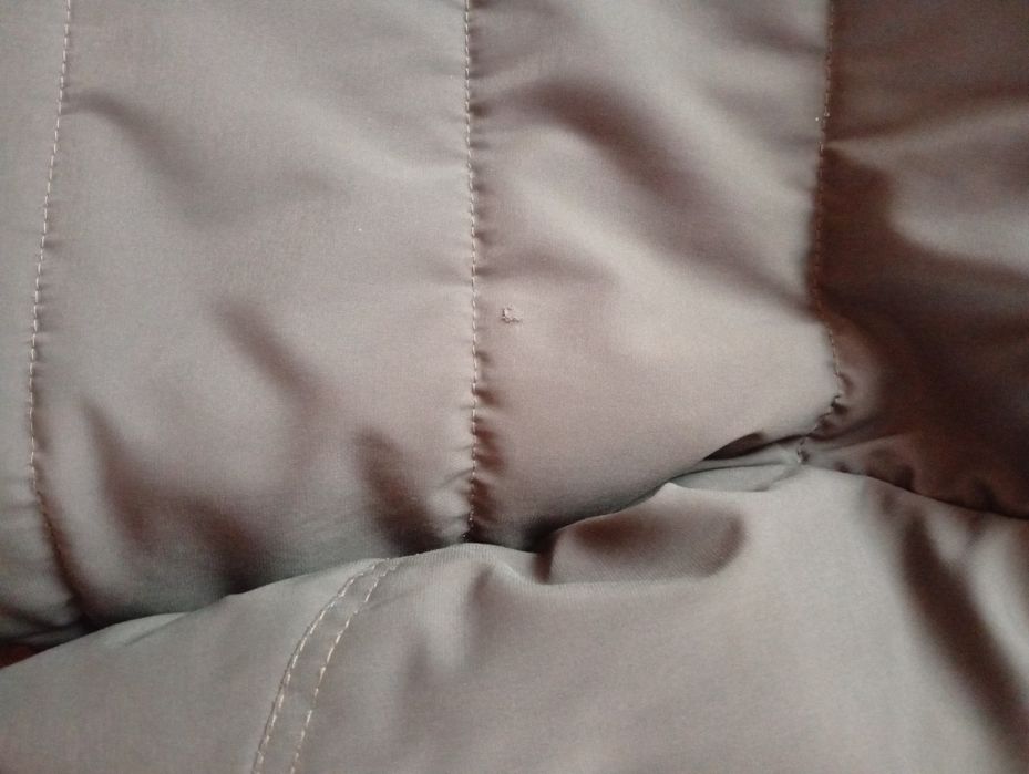 Зимова курточка розмір 40 на 8-9 років