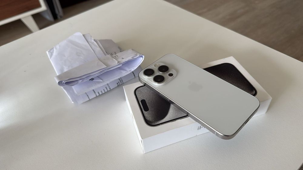 Vendo iPhone 16 Pro Max 256Gb Livre Branco Fatura Garantia