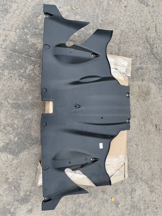 Защита губа бампера подрамника днища Tesla model Y 3