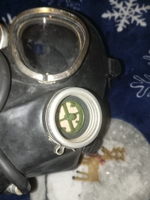 продам пмк1 з цивільним фільтром порвана лямка