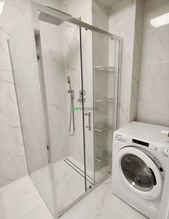 Przestronne 4 pokoje, balkon, garaż, ul.Płaskowickiej - Więcej