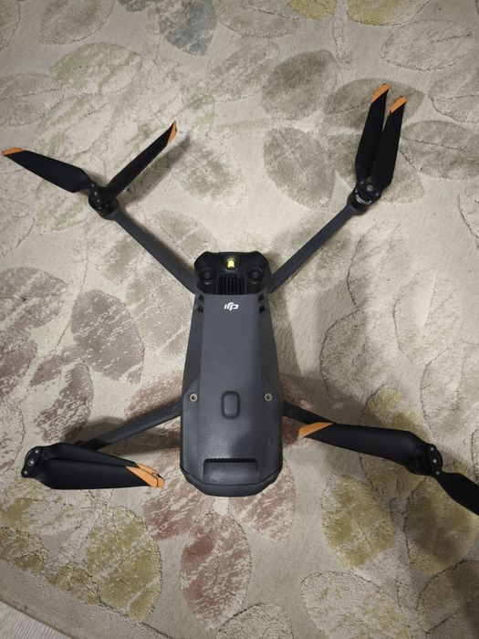 Квадрокоптер DJI Mavic 3t
