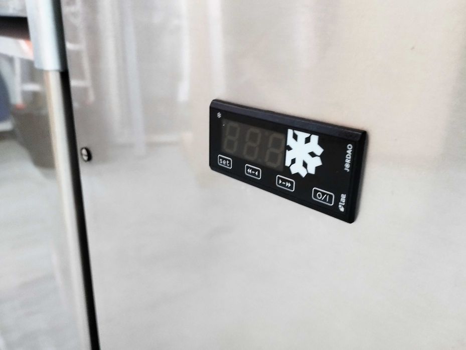 Bancada Pastelaria/Padaria "JORDÃO"  (usada)