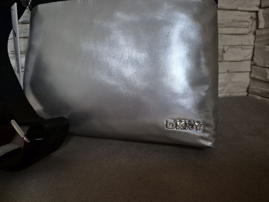 Torebka Listonoszka Damska DKNY Ryker SM CBODY